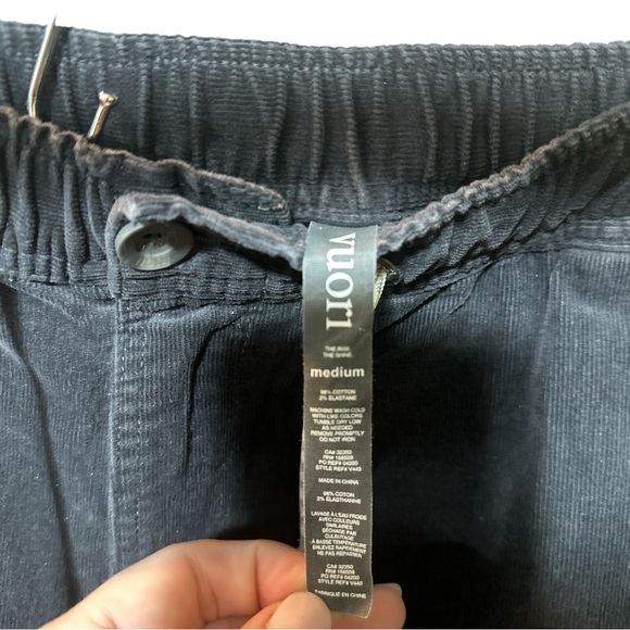 EUC - Vuori Optimist Pant - size Medium - charcoal - Picture 7 of 8